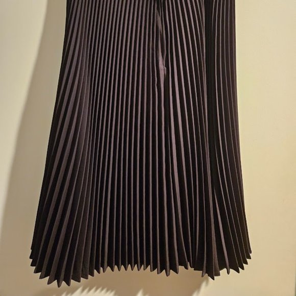 Heart of Haute Skirt - Picture 4 of 6